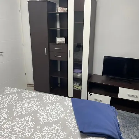 Grbavica Apartment *